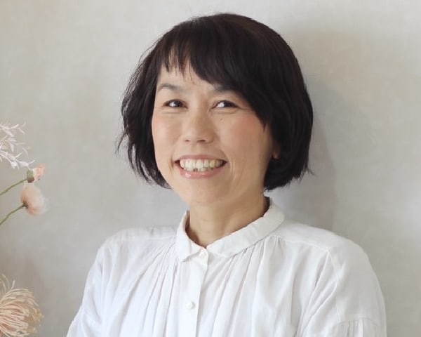 山下 千春 氏